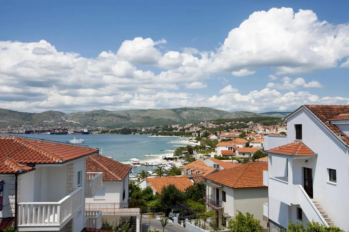Villa Kruna Grada Trogir 0*,
